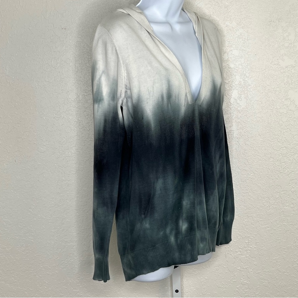 Chaser Tie Dye Hoodie, Blues, deep V, Knit fabric, Medium - Picture 2 of 9